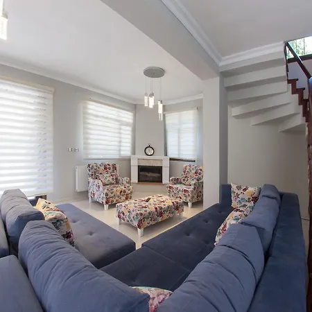 Villa House For Rent