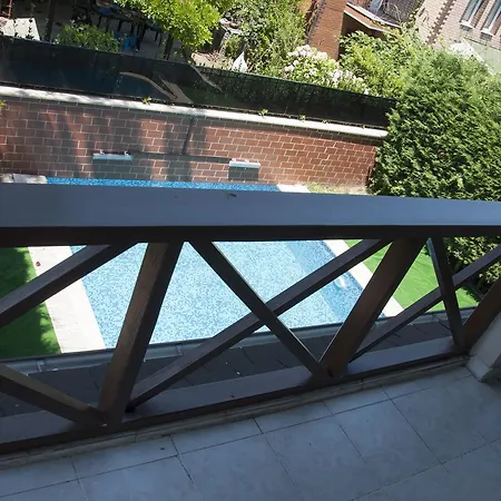 House For Rent Villa *